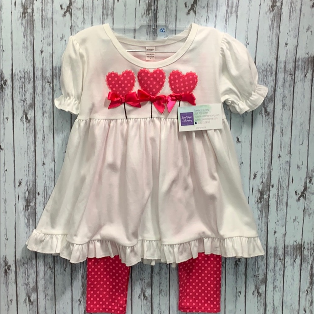 Tunic shirt with pink matching pants